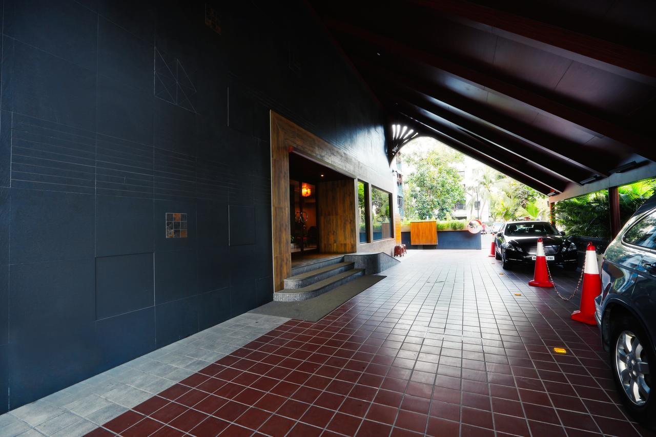 Abbott Hotel Nova Bombaim Exterior foto
